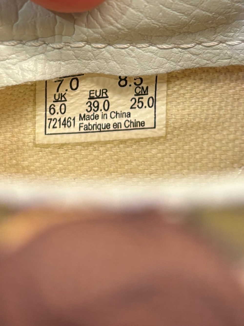Vans Disney Belle/Beauty and the Beast limited edition sneakers Women’s 8.5 - Picture 7 of 8